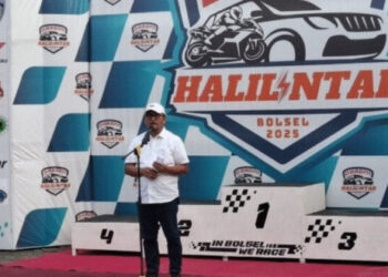 Ketua DPRD Hadiri Penutupan Drag Race & Drag Bike Halilintar Bolsel 2025
